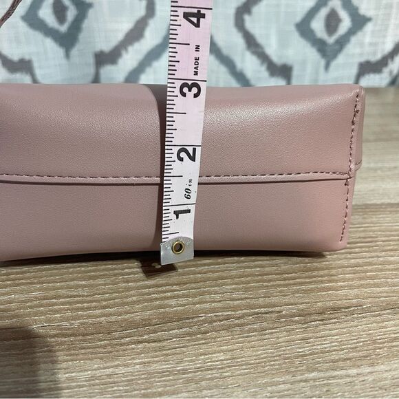 Samara Vegan Peony Pink Crossbody Bag - Picture 11 of 11